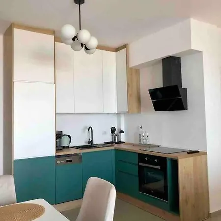 Luxe Apartment *