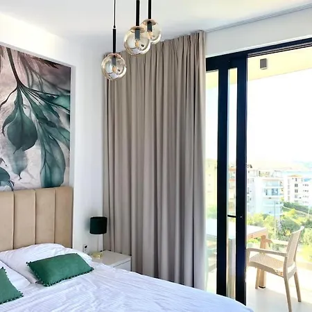Luxe شقة ساراندا